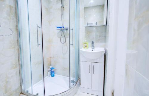 Queen's Gate Hotel | Hyde Park Garret Hotel