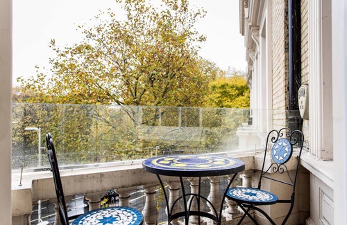 Queen's Gate Apartment | Hyde Park Gate II by onefinestay