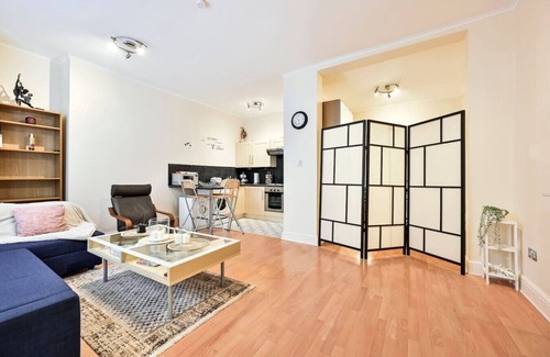 Lancaster Gate Apartment | Hyde Park | Kensington Palace