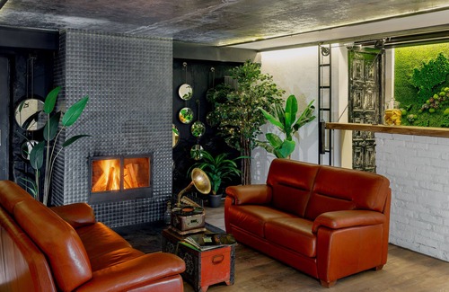 Bakuriani Hotel | Hydeout Bakuriani