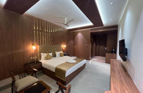 Thanjavur Hotel | Hyders Mahal & Hotel