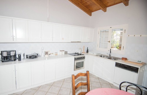 Pigadia House | Hydra Bay Resort - Villa Stilvi