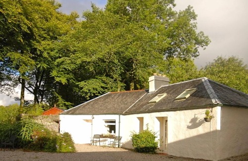 Taynuilt Cottage | Hydrangea Cottage, Detached 1750,s Stone Cottage, Fully Modernised