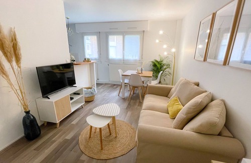 Gare-Jouvenet Apartment | Hygge?- Superbe apt Rouen Gare + Parking Privé