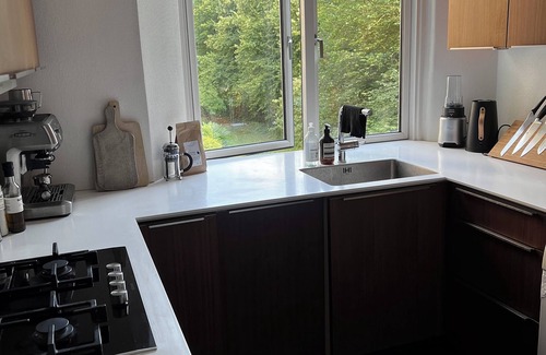 Frederiksberg Apartment | Hyggelig og Moderne Lejlighed med 10 Minutter til Centrum i København