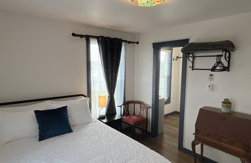 Palmer Hotel | Hyland Hotel