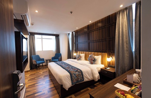 Sector 62 Hotel | Hyphen Business Hotel