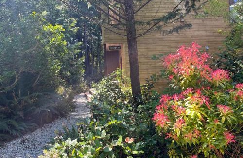Ucluelet Bed & Breakfast | Hyphocus Inn