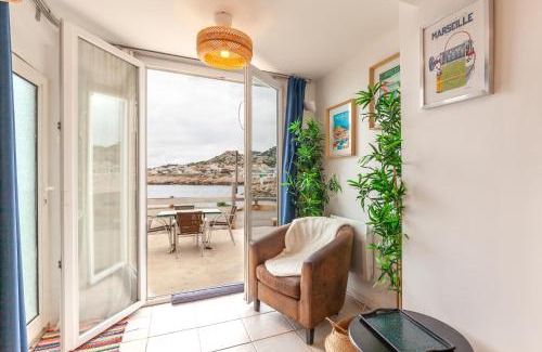 8th Arrondissement Apartment | I Feel Goudes