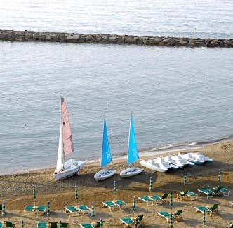 San Bartolomeo al Mare Apartment | I Freschi