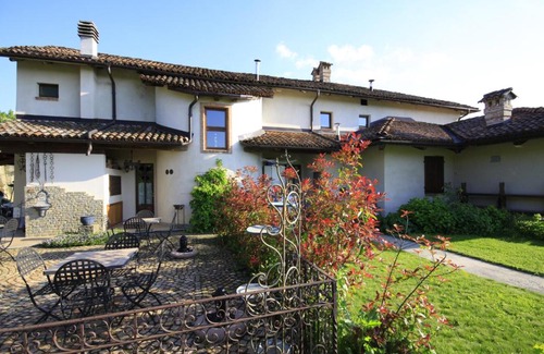 Valle Tanaro Bed & Breakfast | I Grilli