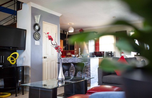 Caribbean Estates House | I Love The Oasis @ Portmore Country Club