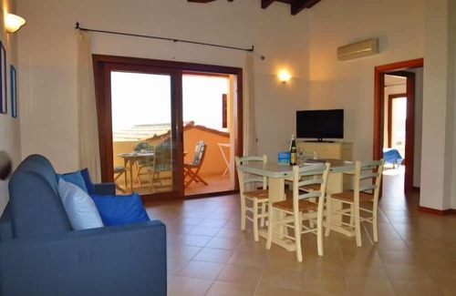 Porto Pozzo Apartment | I Mirti di Porto Pozzo (PPZ122) by Interhome