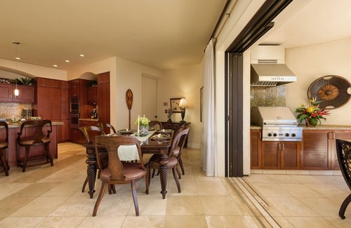 Wailea Villa | I.P.M PRESENTS: Penthouse K108 - GREAT RATES! FLEXIBLE CANCELATION POLICY