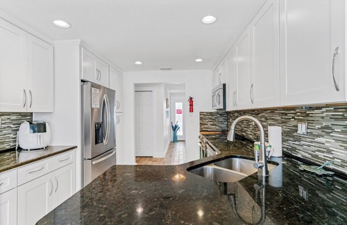 Indian Rocks Beach House | I.R.B 415 Home 3bed 2bath Salt Water Pool Home Sleeps 10
