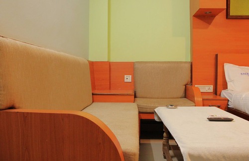 Anantapur Hotel | I-ROOMZ Bagyas Residency