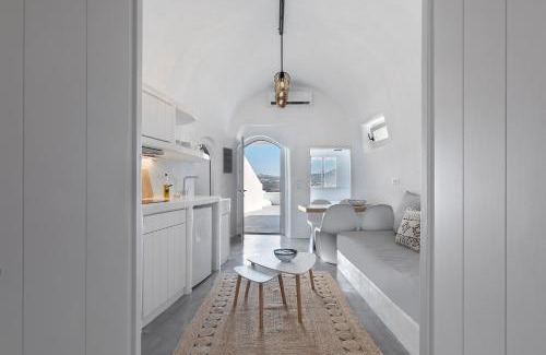 Akrotiri House | I-Sol