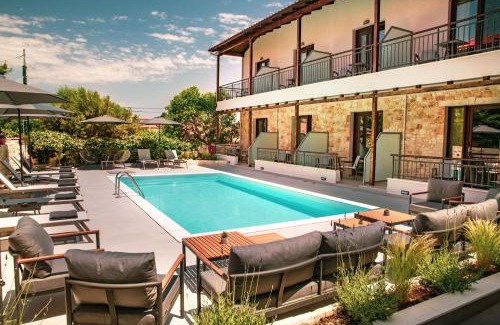 Afytos Apartment | IADES suites