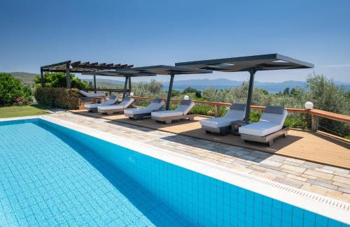 Koropi Hotel | Iakovakis Suites & Spa