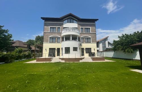 Sector 1 Apartment | Iarca Inn