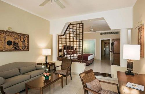 Villa Juarez Resort | Iberostar Selection Paraíso Maya - All Inclusive