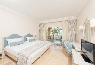 Yasmine Hotel | Iberostar Waves Averroes