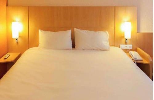 Alencon Hotel | ibis Alençon
