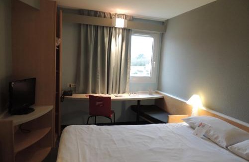 Auray Hotel | Ibis Auray