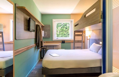 Saint-Quentin-Fallavier Hotel | Ibis budget Lyon Est Saint Quentin Fallavier