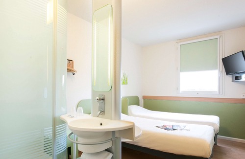 Merignac Hotel | ibis budget Bordeaux Aeroport