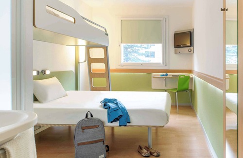 Bastide Hotel | ibis budget Bordeaux Centre Bastide