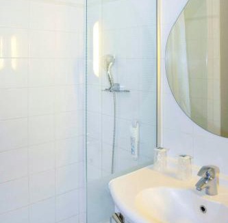 Le Lac Hotel | ibis budget Bordeaux Lac