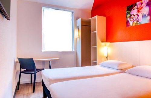 Carnot Hotel | ibis budget Cannes Centre Ville