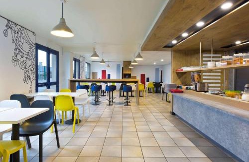 Chilly-Mazarin Hotel | ibis budget Chilly-Mazarin Les Champarts