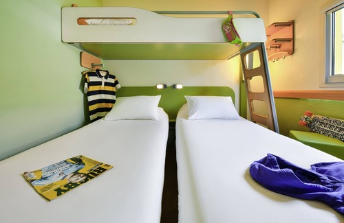 Aubiere Hotel | ibis budget Clermont Ferrand Sud