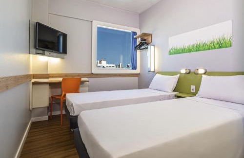 Praia de Iracema Hotel | Ibis Budget Fortaleza Praia de Iracema