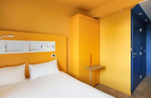 Saint-Genis-Pouilly Hotel | ibis budget Geneve Saint Genis Pouilly