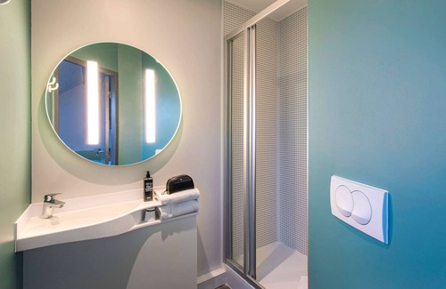 Voreppe Hotel | ibis budget Grenoble Voreppe