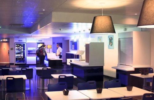 Le Pouzin Hotel | ibis budget Loriol Le Pouzin