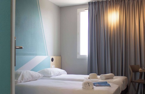 Aimargues Hotel | ibis budget Lunel Porte de Camargue