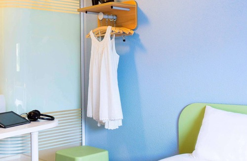 Montceau-les-Mines Hotel | ibis budget Montceau-les-Mines