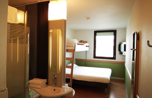 Route d'Arles Hotel | ibis budget Nimes Centre Gare