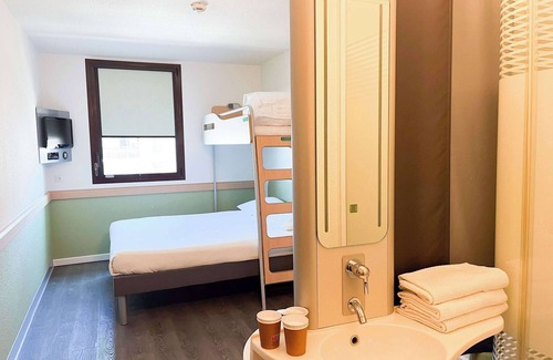 Route d'Arles Hotel | ibis budget Nimes Centre Gare