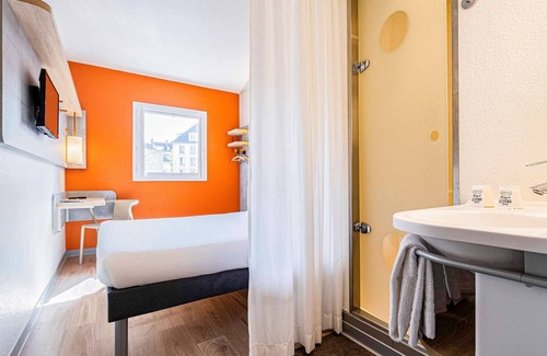 Le Kremlin-Bicetre Hotel | ibis budget Paris Porte d' Italie Ouest