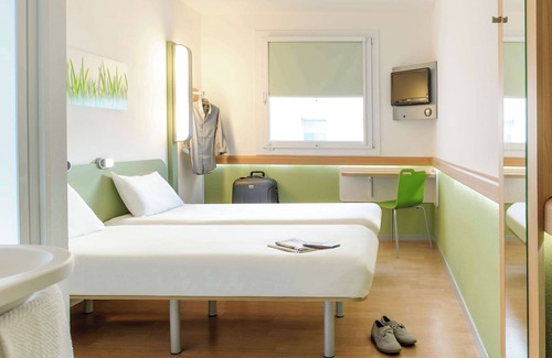 Roanne Hotel | ibis budget Roanne