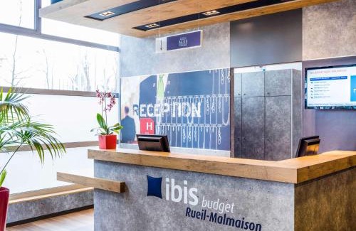 Rueil-Malmaison Hotel | ibis budget Rueil Malmaison