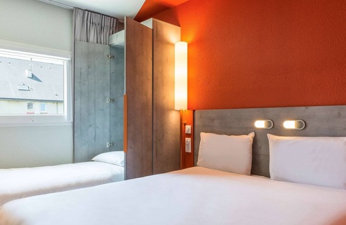 Senlis Hotel | ibis budget Senlis