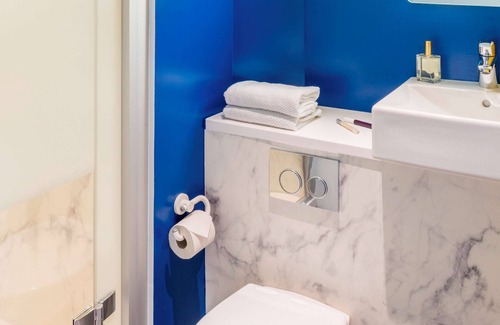 Senlis Hotel | ibis budget Senlis