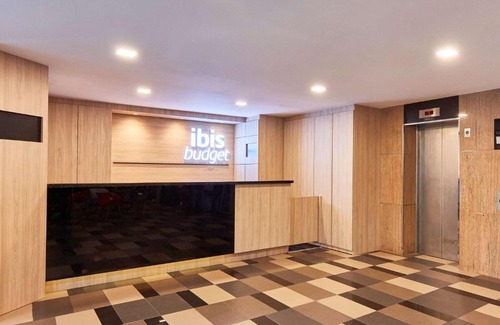 Geylang Hotel | ibis budget Singapore Ruby