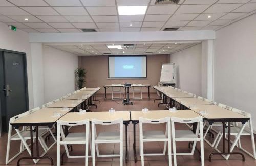 Le Mourillon Hotel | Ibis Budget Toulon Centre